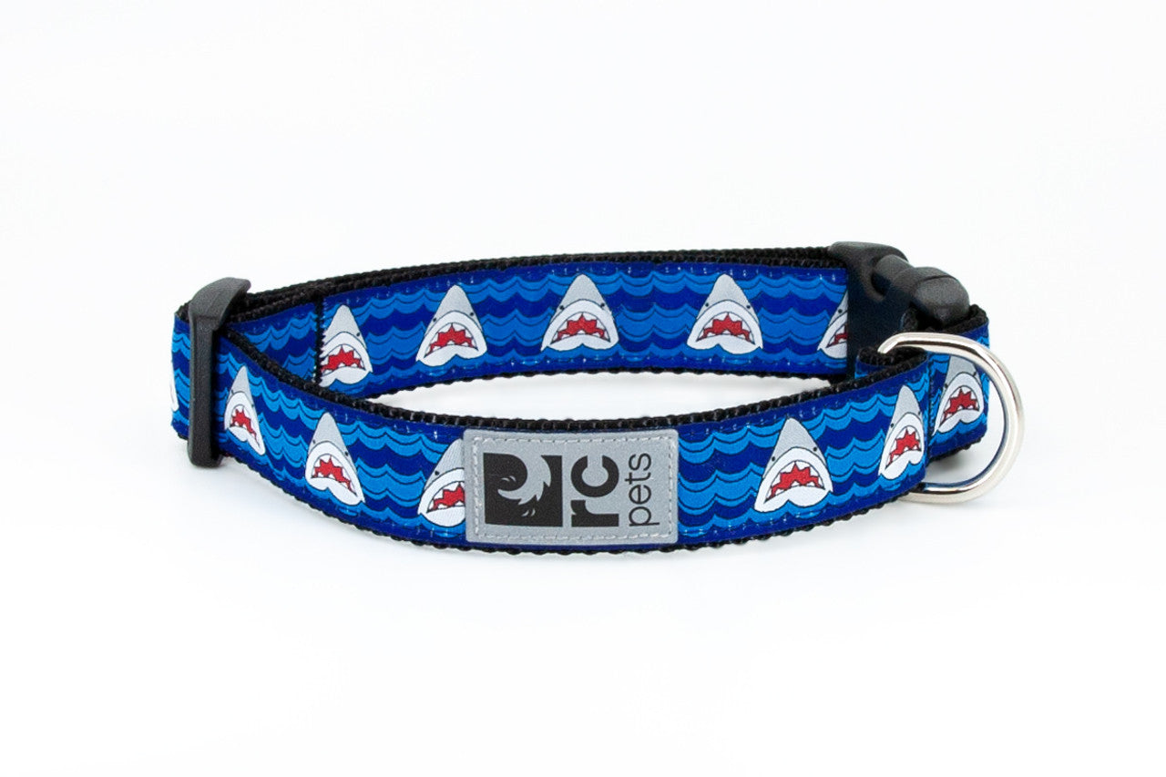 rc clip collar med shark attac